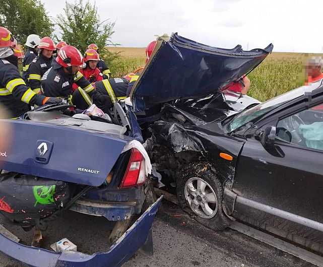 Un bărbat și o femeie, ambii din Focșani, bărbatul în vârstă de 72 de ani și femeia de 73 de ani au murit marți 08 august 2023 într-un accident de circulație produs în jurul prânzului pe pe DN 2-E85, între localitățile Movilița și Sinești, județul Ialomița, Foto:romania24.ro