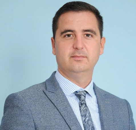 Primarul comunei Vizantea-Livezi, Dragoș Ciobotaru( foto), a fost validat de către Biroul Politic Național al Partidului Național Liberal, președinte interimar al filialei PNL Vrancea și candidat al formațiunii politice menționate la postul de președinte al CJ, în scrutinul ce va avea loc pe 9 iunie 2024.