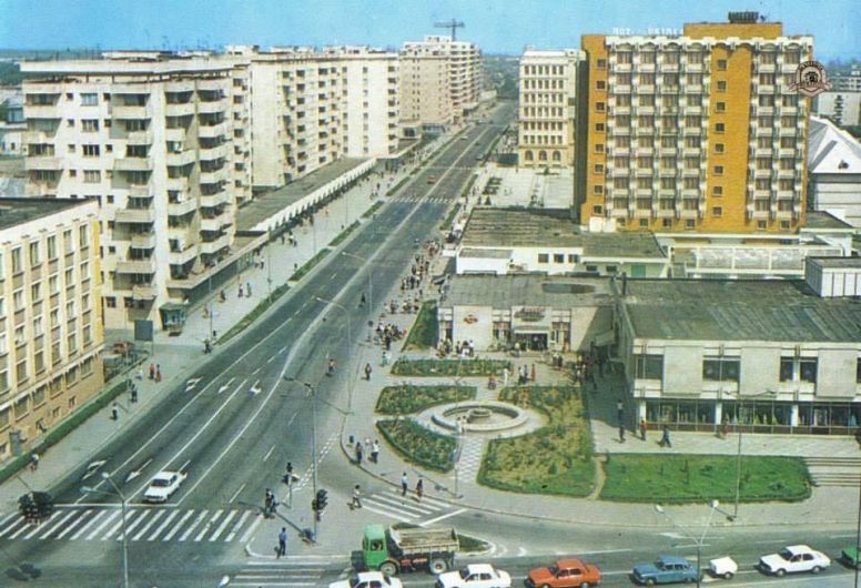 Bulevardul Unirii din Focșani în anul 1980-Foto:contul de facebook Fotbalul Vrancean Amintiri