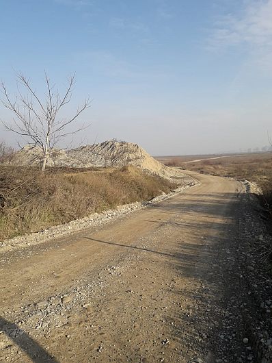 Exploatare agregate minerale (balastieră) S C Bitionfor SRL de pe teritoriul comunei Vânători locația Balta Raței-foto  1