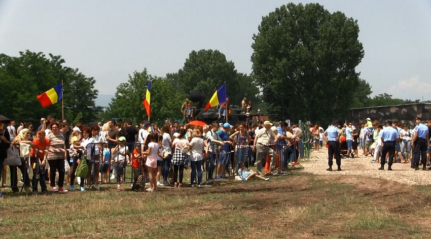 Miting aerian Focșani-09.06.2018- foto 2- sursa Iulian Buică