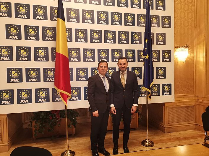 Deputatul de Vrancea Ion Ștefan, alături de primarul PNL de la Arad, Gheorghe Falcă