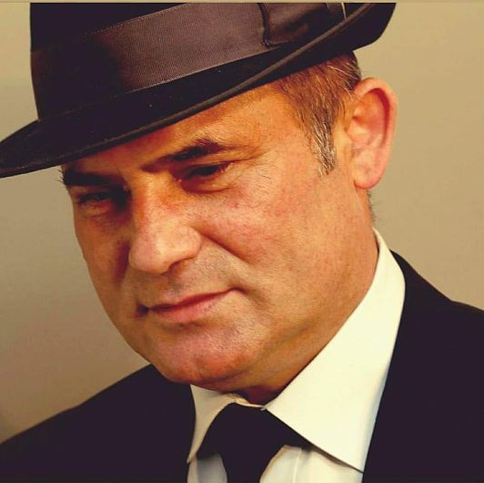  Ion Apostu