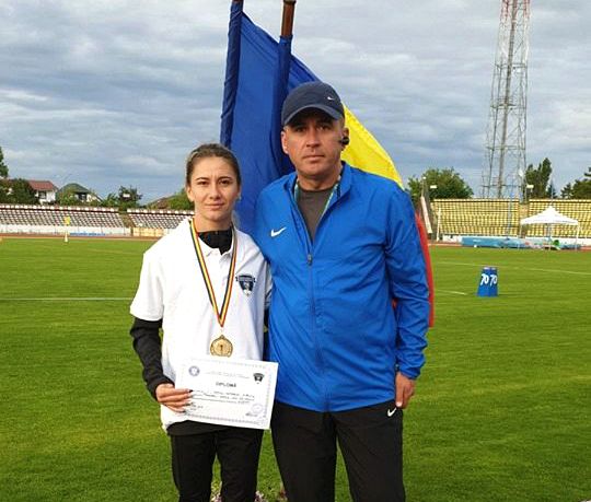 Claudia Prisecaru Medaliată Cu Aur La Cupa României Sportiva De La Csm Focșani 2007 A Devenit 8878