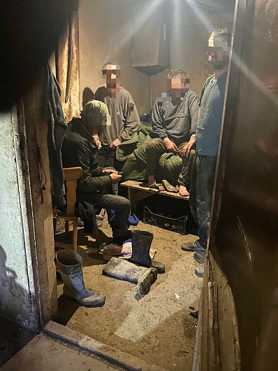 Persoane cu handicap din Vrancea luate din centrele lor, agresate și forțate să muncească în gospodării din Maramureș-Foto 1:diicot.ro