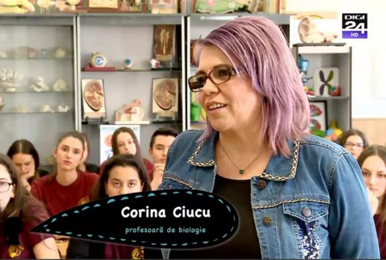 Corina Ciucu, o profesoară de biologie atipică: Simt nevoia ca în spatele unui termen, unei definiții, unui fenomen să spun o poveste