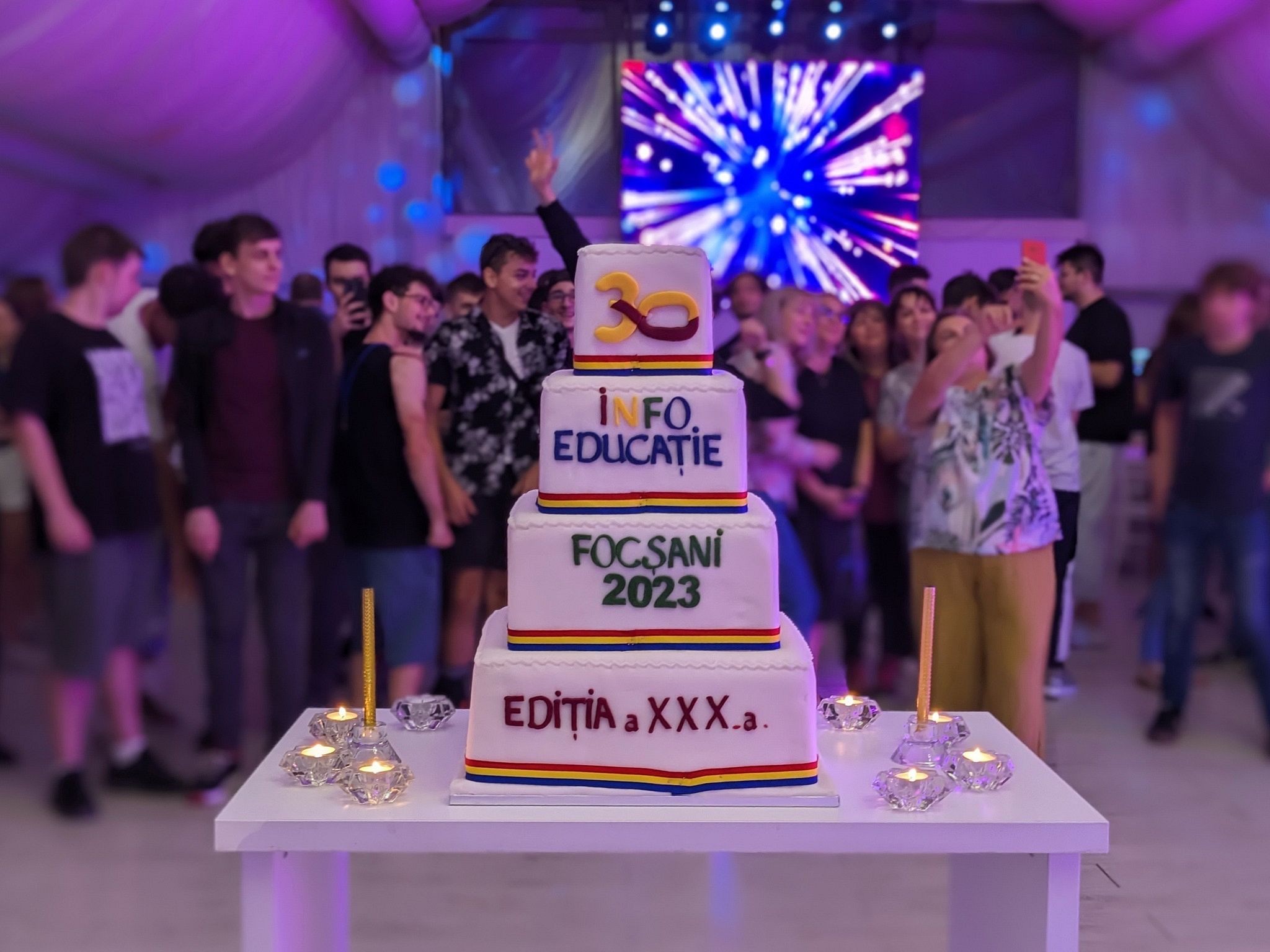 Fotografia zilei: Tortul InfoEducație Focșani 2023