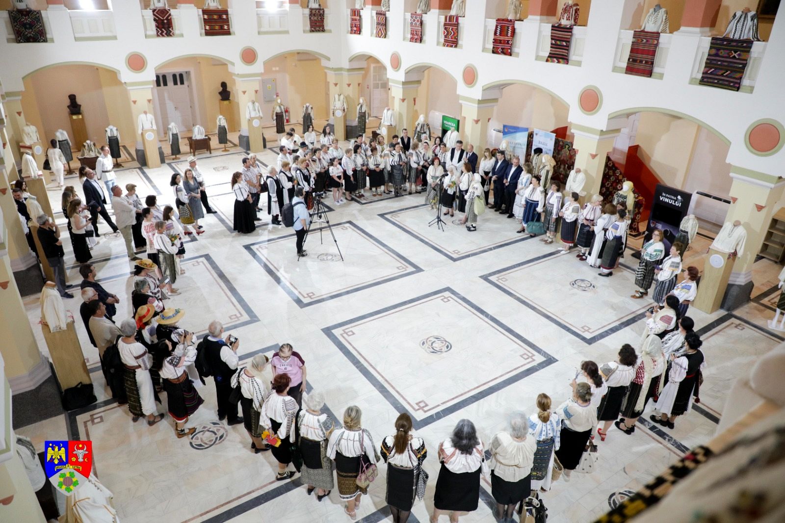 Vrancea își celebrează identitatea: Zilele Portului Popular Vrâncean aduc la Focșani comori ale tradiției și patrimoniului cultural